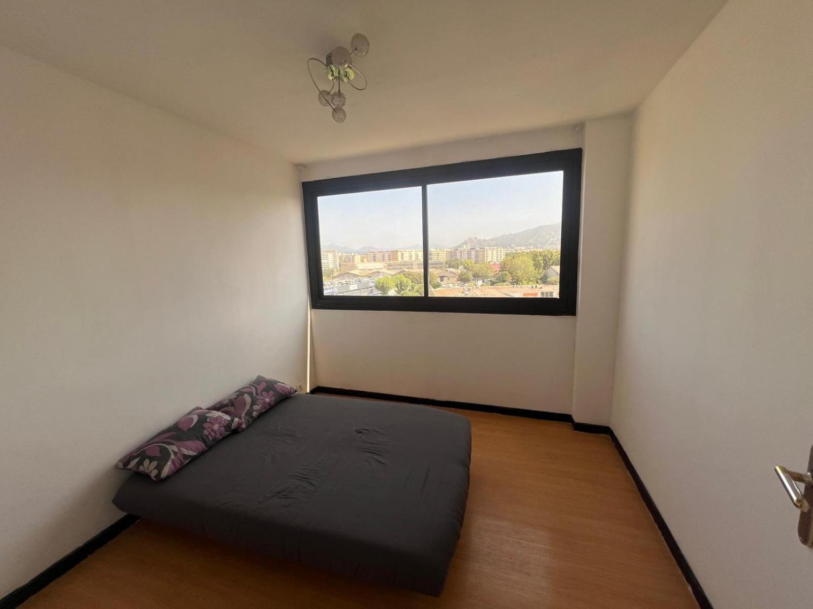 Appartement 2 Chambre Et Grand Sejour 100M2 A 5 Min Du Stade Velodrome Marselha Exterior foto